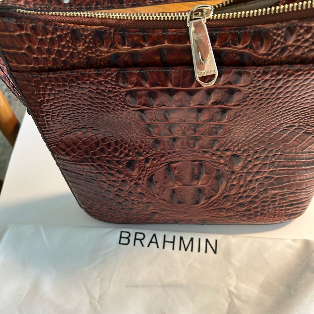 Like new Brahmin Brown Messenger Bag with Crocodile Embossed Leather - Picture 4 of 7